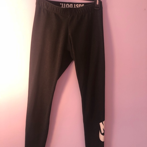 Nike Pants - NIKE leggings